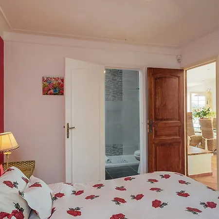 Vila La Croix-valmer Sleeps 7 Pool Wifi *